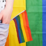 Paraná tem 829 casos de violência contra pessoas LGBTQIAPN+ em 2025; ano passado estado registrou 2.230 casos